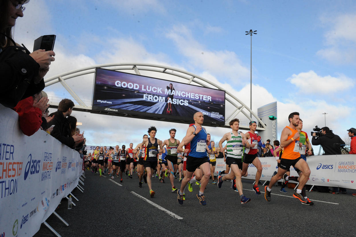 Manchester marathon sign