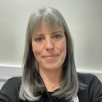 Kate Richardson headshot